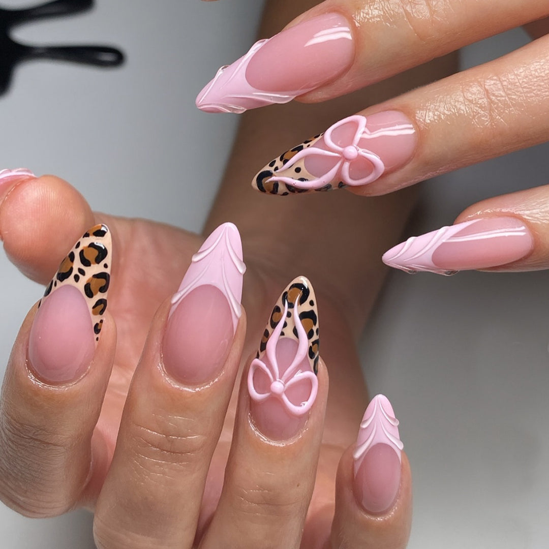Acrylic Nail Set with Creative Leopard and Bow Accents Kalsten