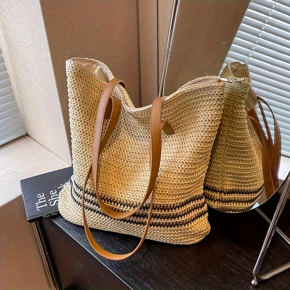 Spacious beach bag with durable synthetic leather handle Kalsten