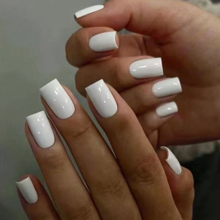 Artificial nail set with elegant high-gloss finish Kalsten