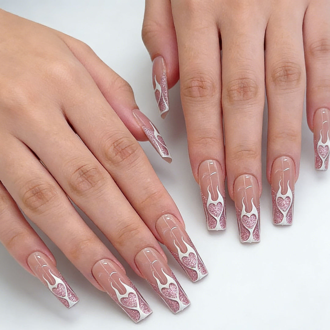 Heart Flames Press-On Nail Art Kalsten
