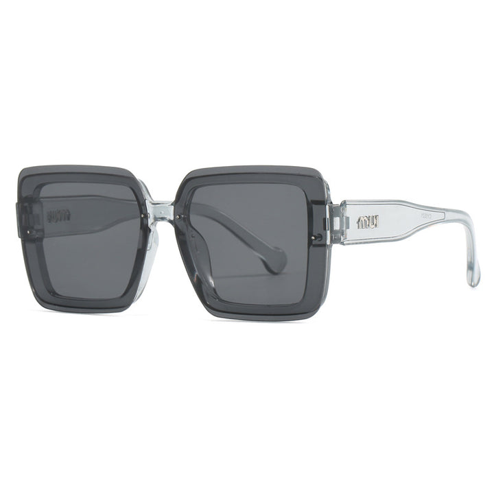 Women's oversized sunglasses in urban design Kalsten