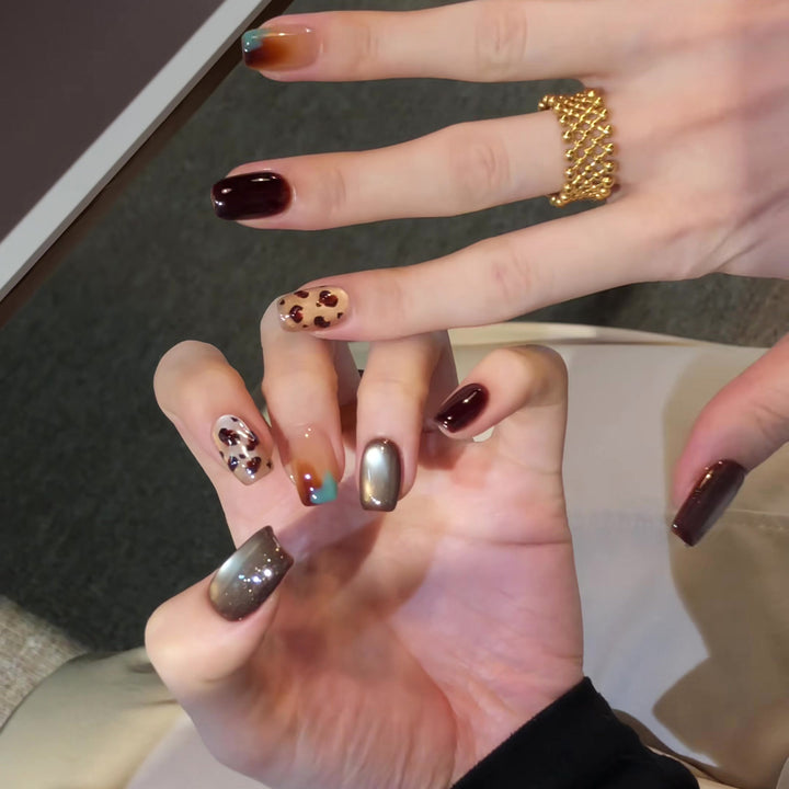 Artistic Press-On Nail Design Kalsten
