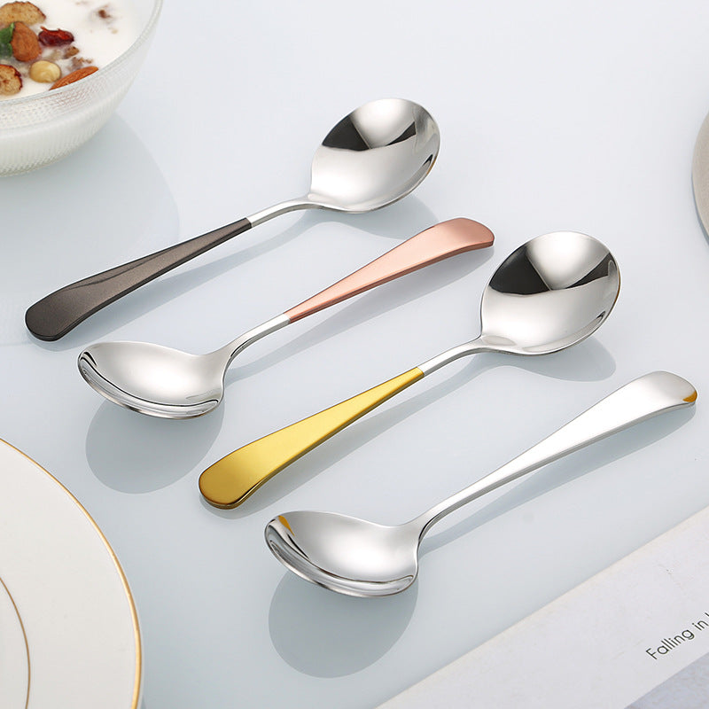 More elegant and ergonomic spoon with polished surface Kalsten
