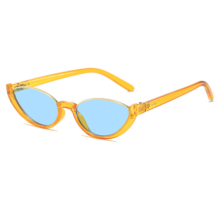 Retro-Inspired Clear Frame Cat Eye Sunglasses Kalsten
