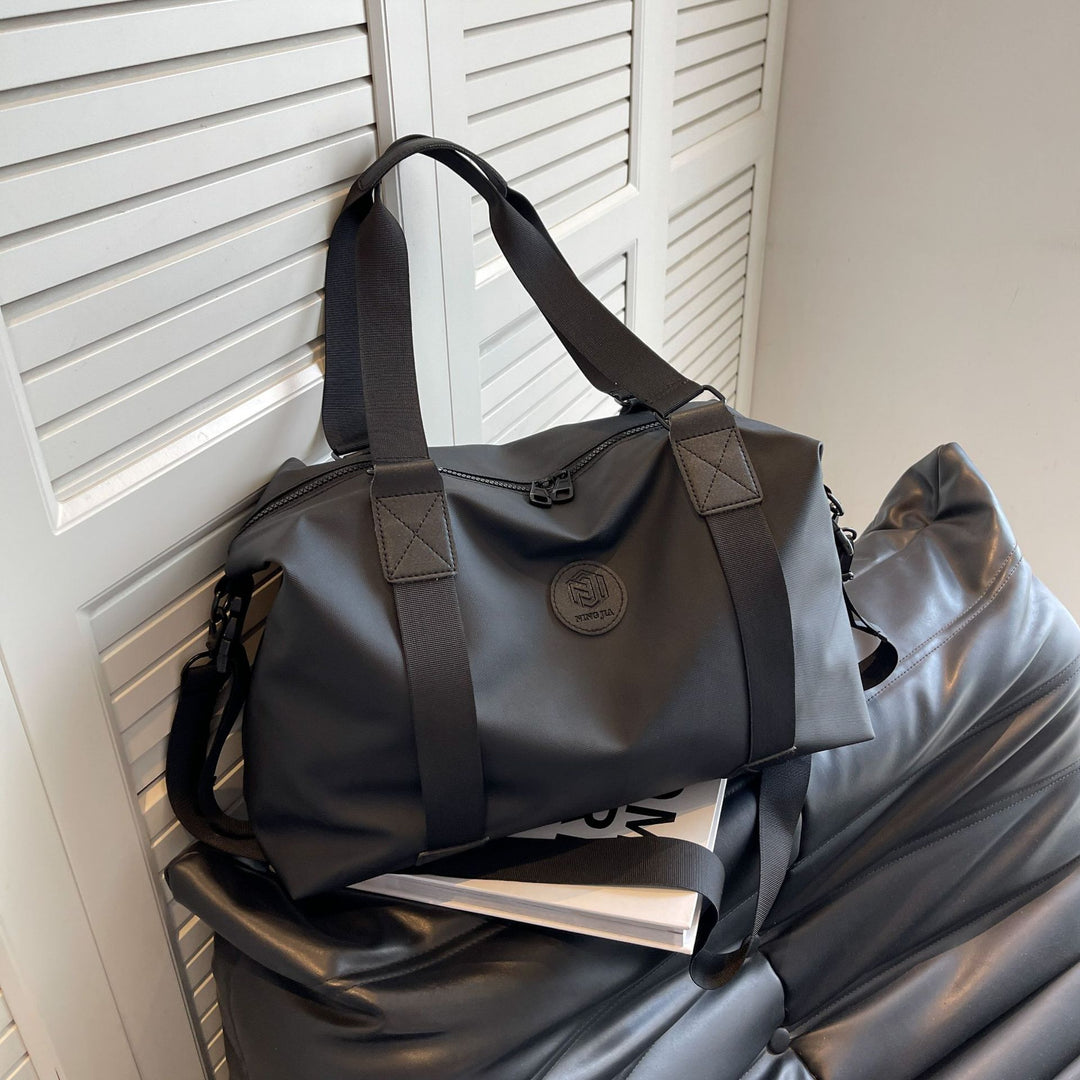 Water-Resistant Sport Duffel Bag Kalsten