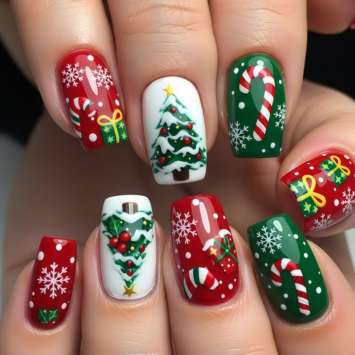 Artificial nails with festive Christmas designs Kalsten