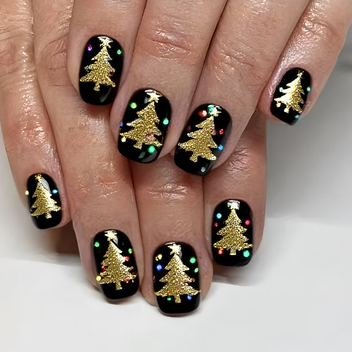 Holiday-Themed Press-On Nail Art Kalsten