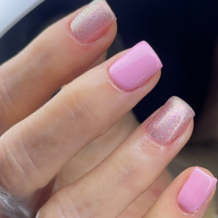 Decorative Press-On Nail Set with Glitter Accents Kalsten