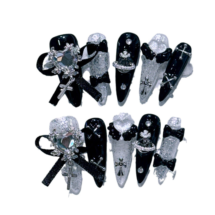 Ornate Gothic-Themed Press-On Nail Art Set