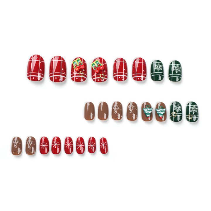 Artistic Christmas nail art with festive design Kalsten