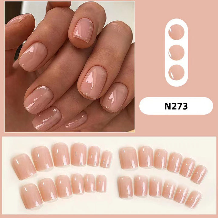 High-quality artificial nails in a natural look Kalsten
