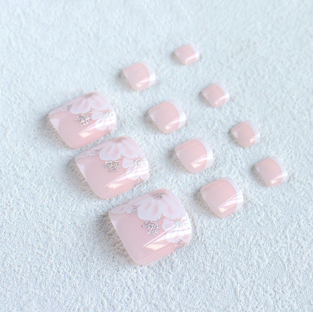 Elegant Floral Rhinestone-Embellished Press-On Toenails