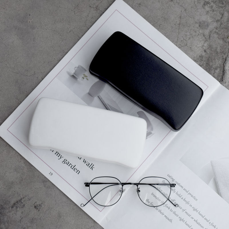 Sleek Leather Eyeglasses Case Kalsten