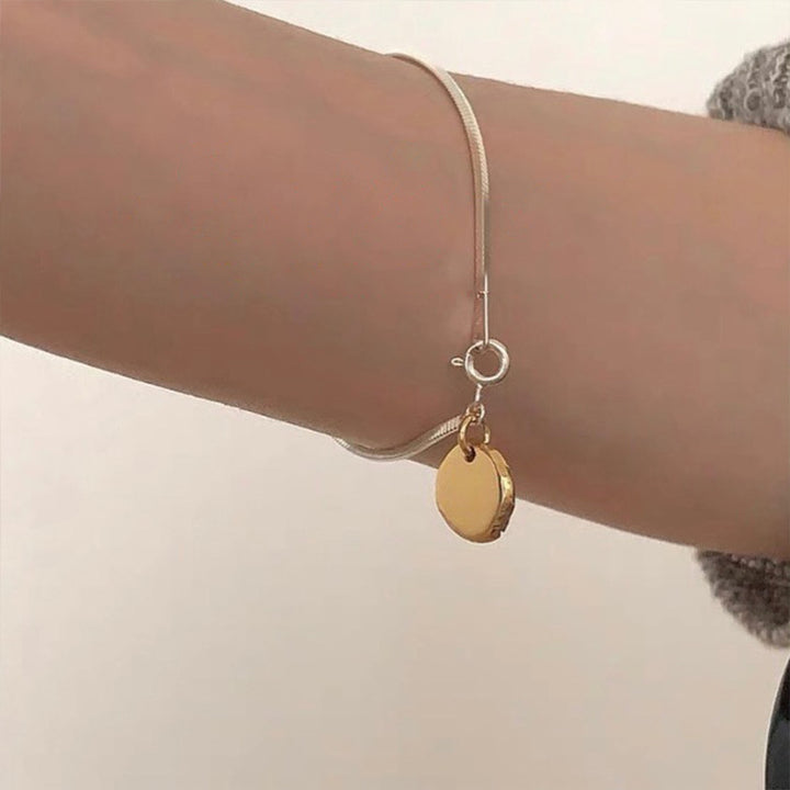 Minimalist Charm Bracelet Kalsten