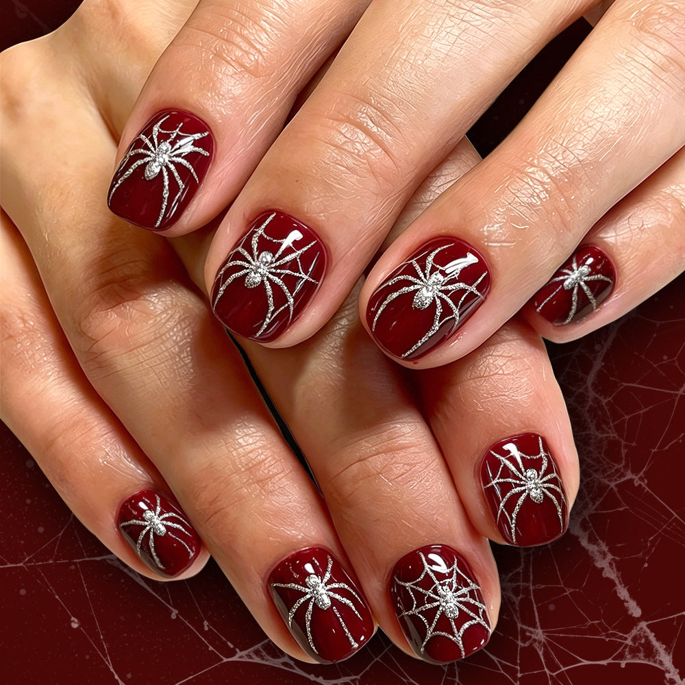 Halloween-Themed Spider Nail Art Kalsten