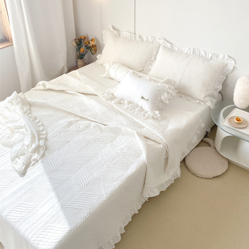 Quilted bedspread set with ruffle and embossed leaf quilting