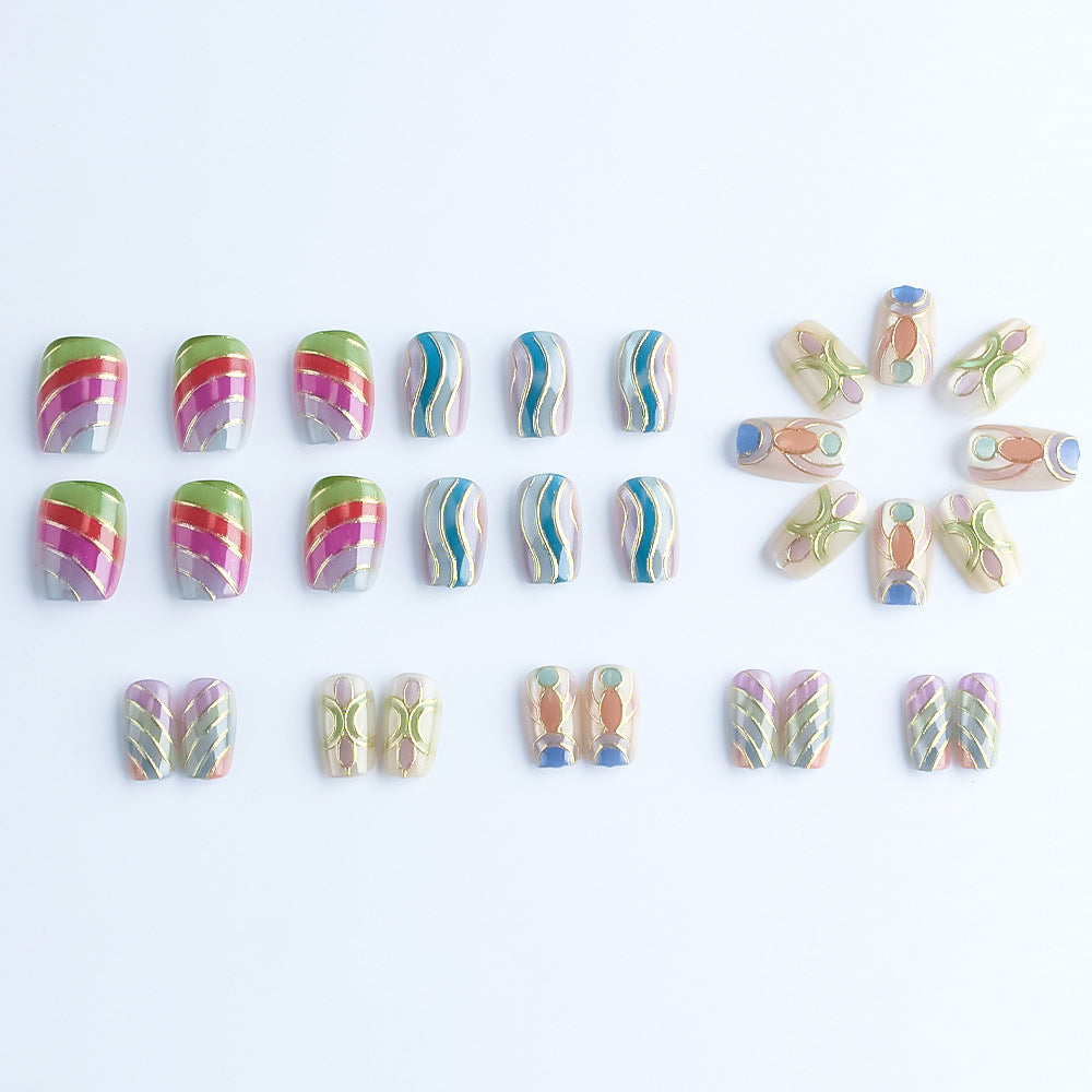 Artistic Press-On Nail Set with Gold Accents Kalsten