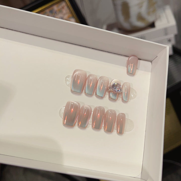 Elegant Press-On Nail Set Kalsten
