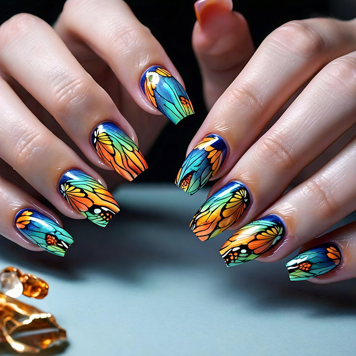 Artificial nails with floral design and bright colors Kalsten