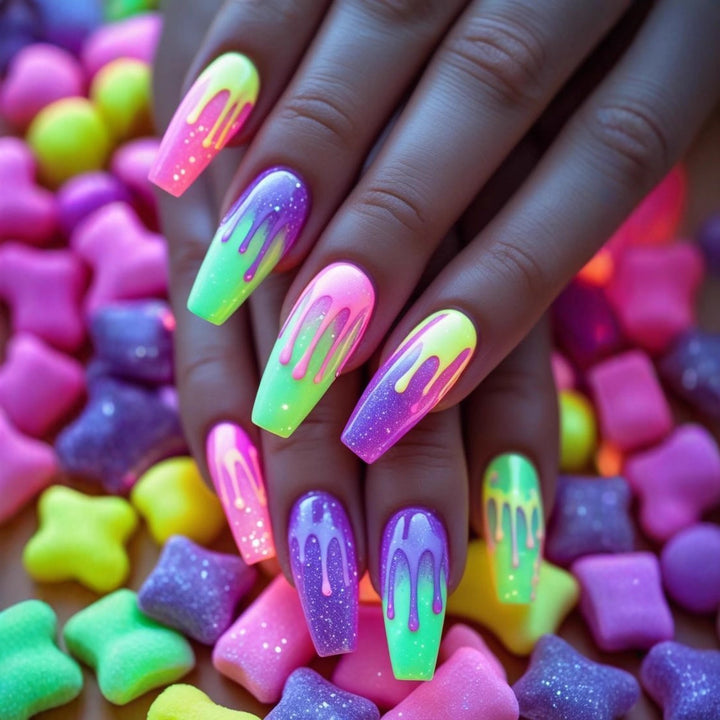 Nail Art in Creative Drop Design Kalsten