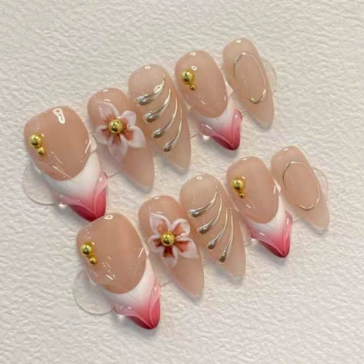 Elegant Floral and Gold Accent Press-On Nail Set Kalsten