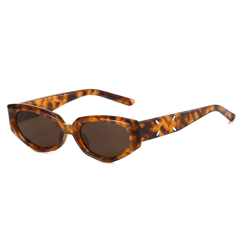 Contemporary Butterfly-Shaped Sunglasses Kalsten