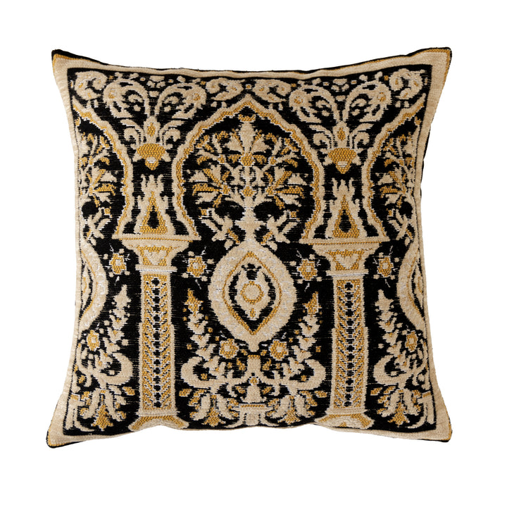 Decorative cushion cover made of jacquard with floral pattern