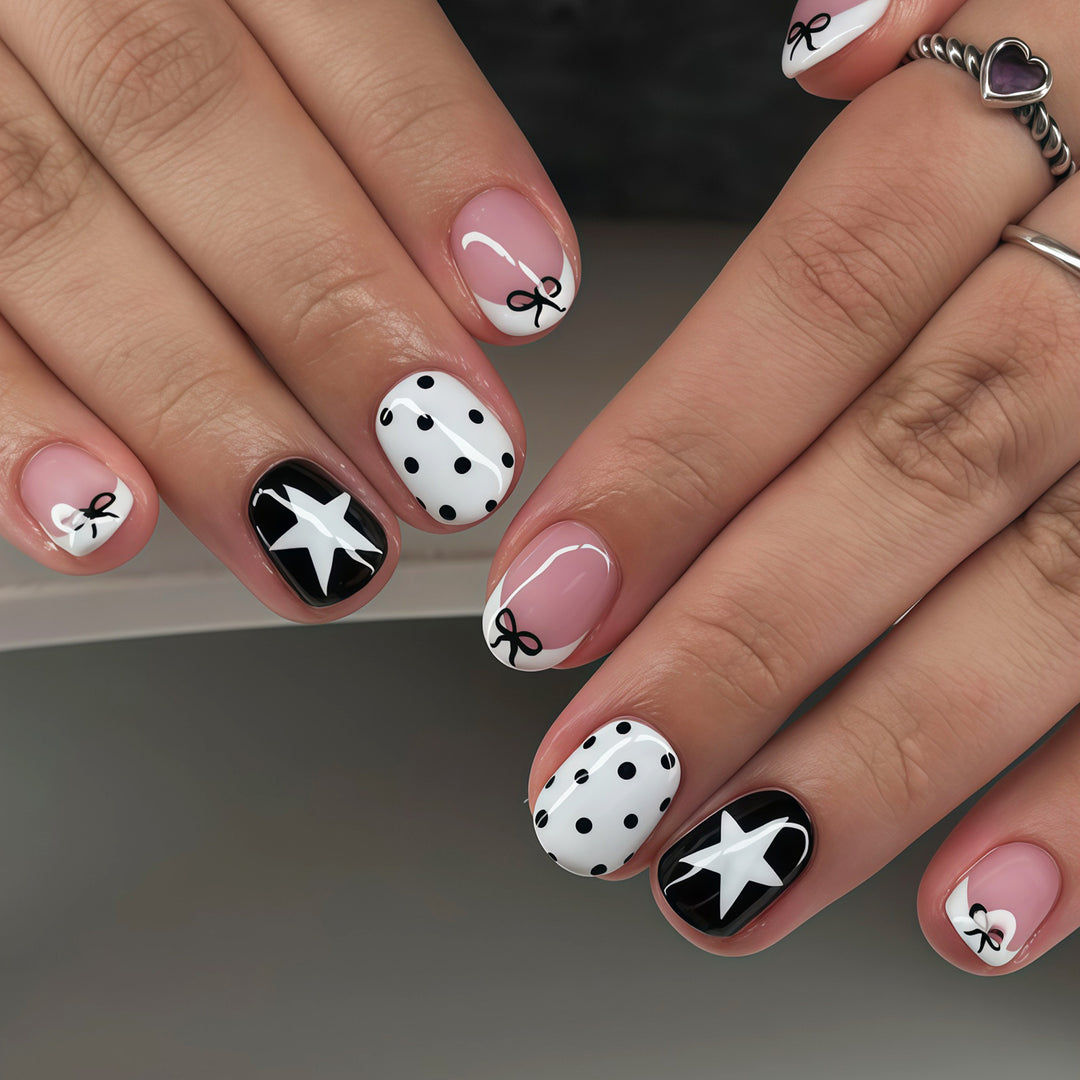 Artistic Bow and Star Nail Art Tips Kalsten
