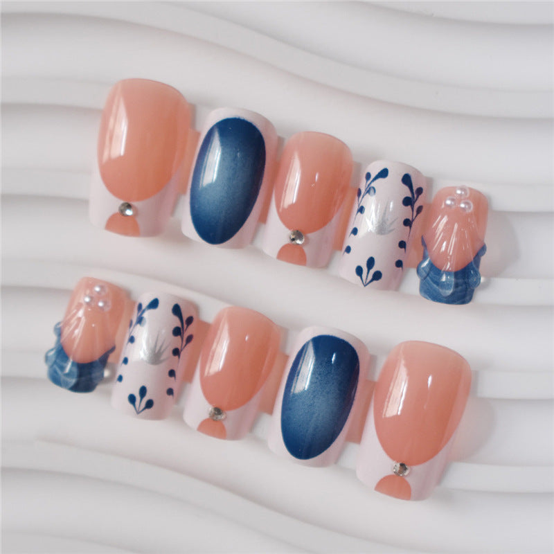 Artistic Decorative Press-On Nail Set Kalsten