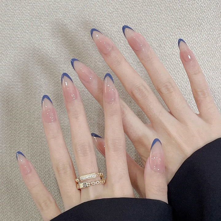 Elegant Press-On Nail Design with Rhinestone Accents Kalsten