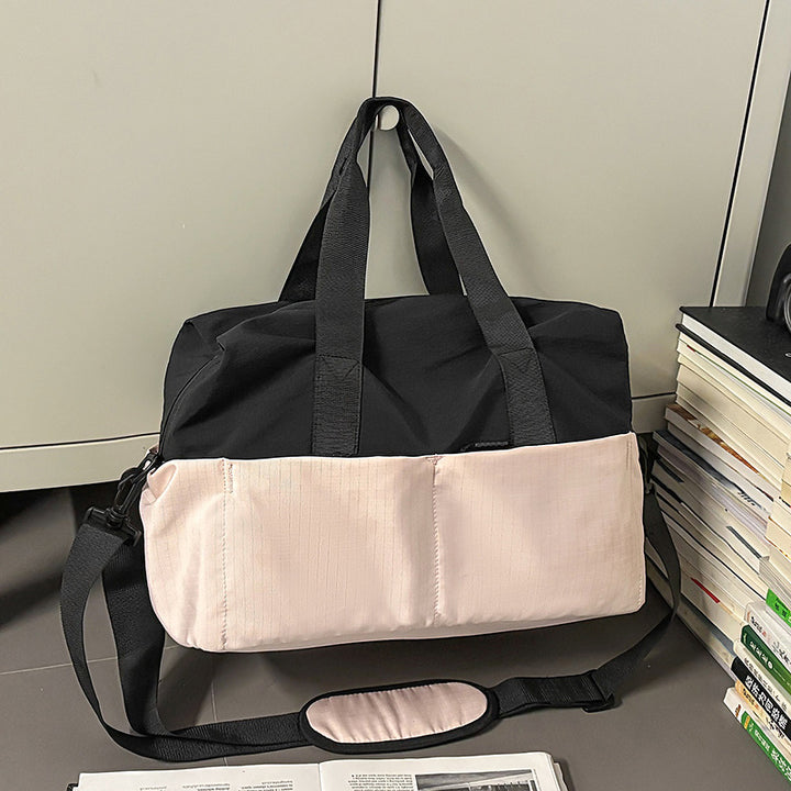 Sporty multifunctional travel bag with large storage space Kalsten