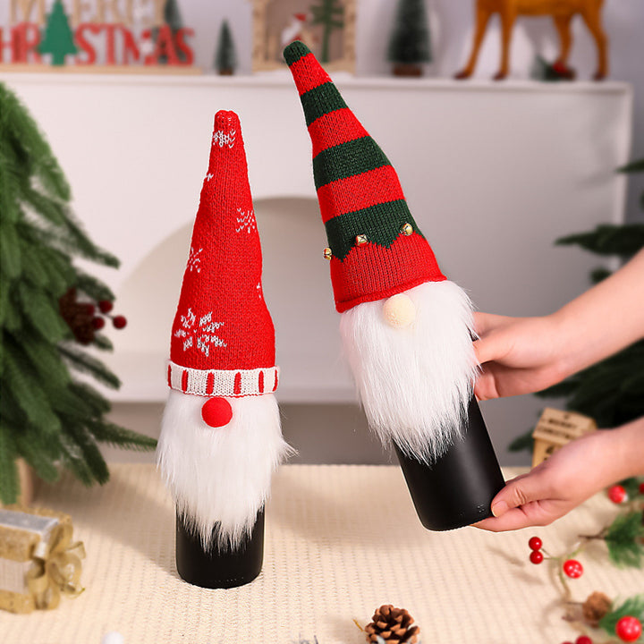 Decorative Santa Claus bottle warmer Kalsten