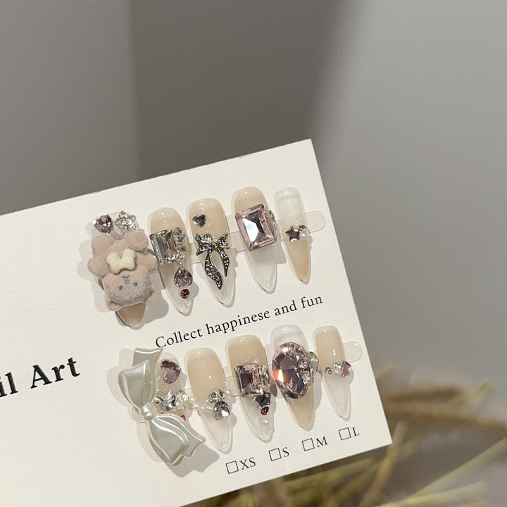 Decorative 3D Themed Press-On Nail Art Set