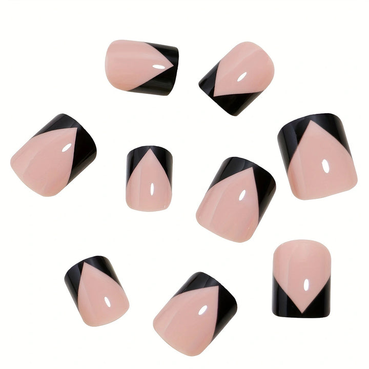 Elegant Two-Tone Nail Art Kalsten