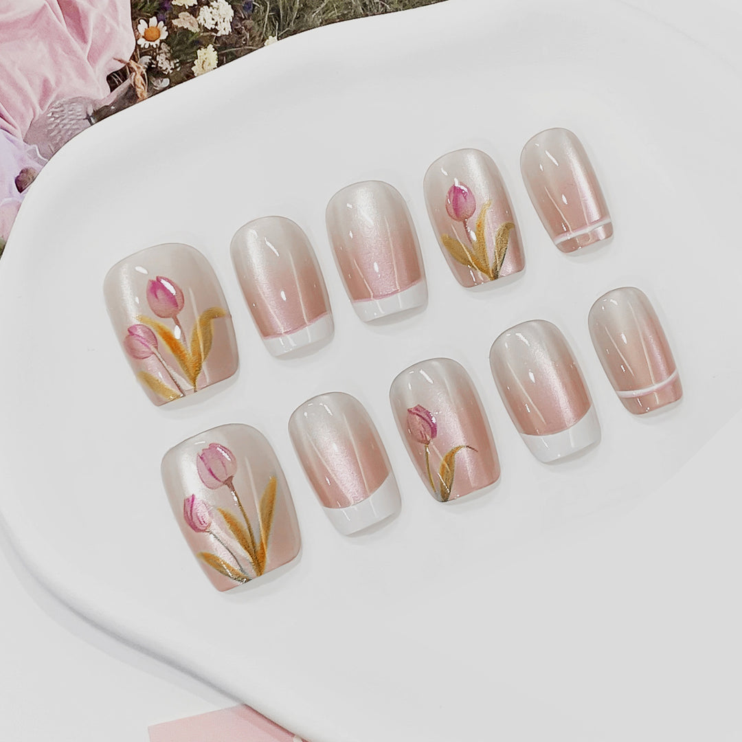 Artful artificial nails with floral accents Kalsten
