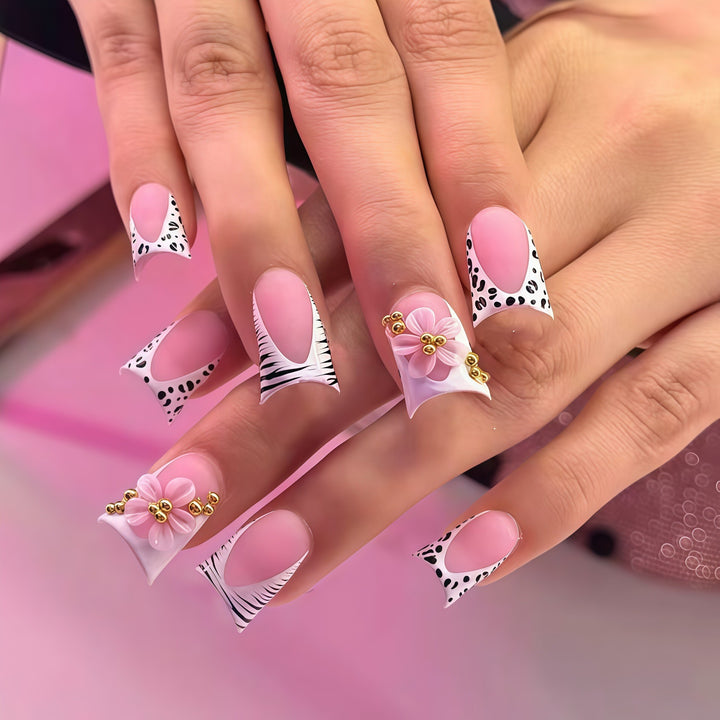 Artistic Floral-Enhanced Press-On Nails Kalsten
