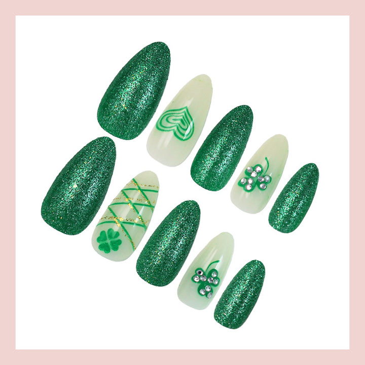 Artificial nail set with glamorous glitter and lucky designs Kalsten