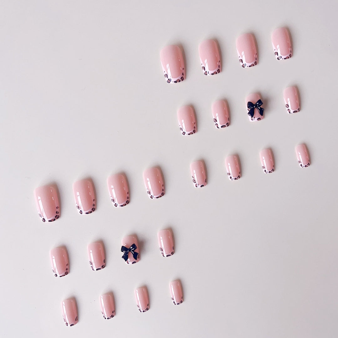 Artificial nail set with elegant 3D bows and leopard design Kalsten