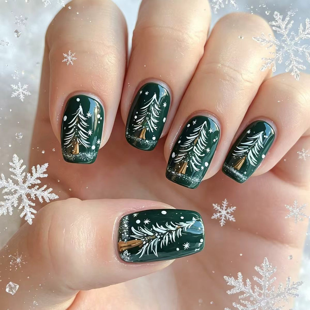 Artificial Nails in Festive Christmas Tree Design Kalsten