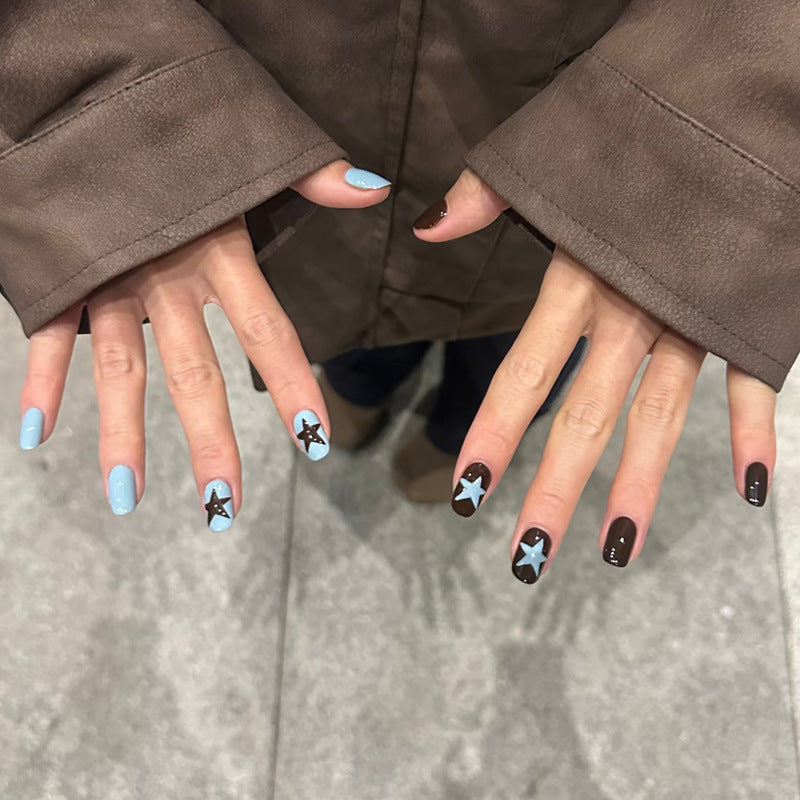 Artistic Nail Art with Star Designs Kalsten