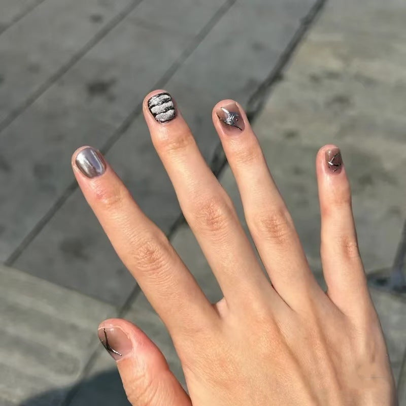 Elegant Abstract Press-On Nail Art Set Kalsten