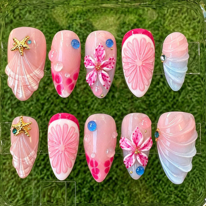 Decorative Floral and Shell Press-On Nail Set