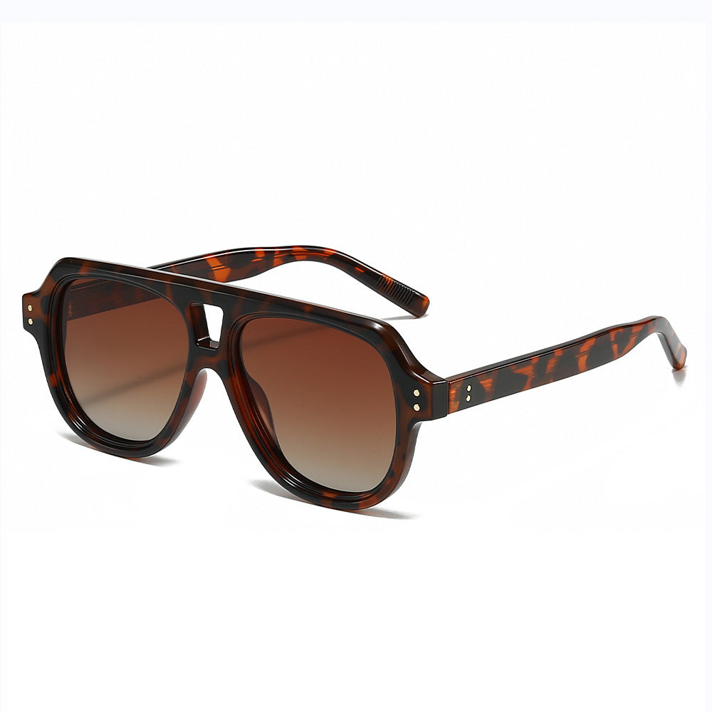 Retro-Inspired Tortoise Shell Frame Sunglasses Kalsten