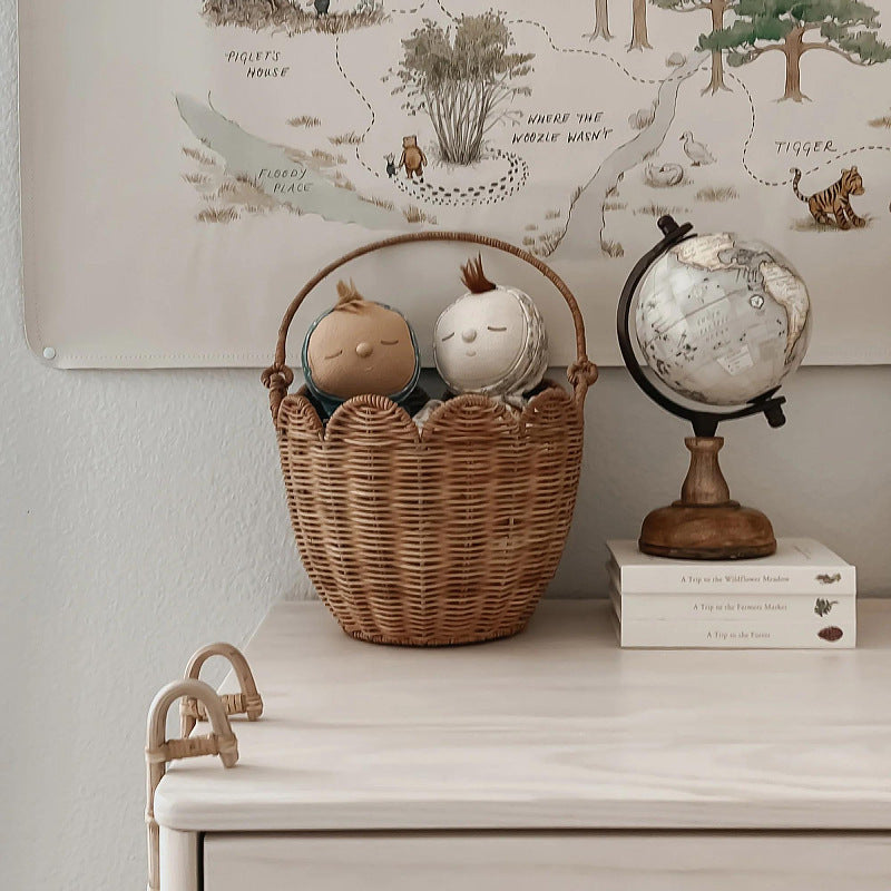 Handwoven basket with handle Kalsten