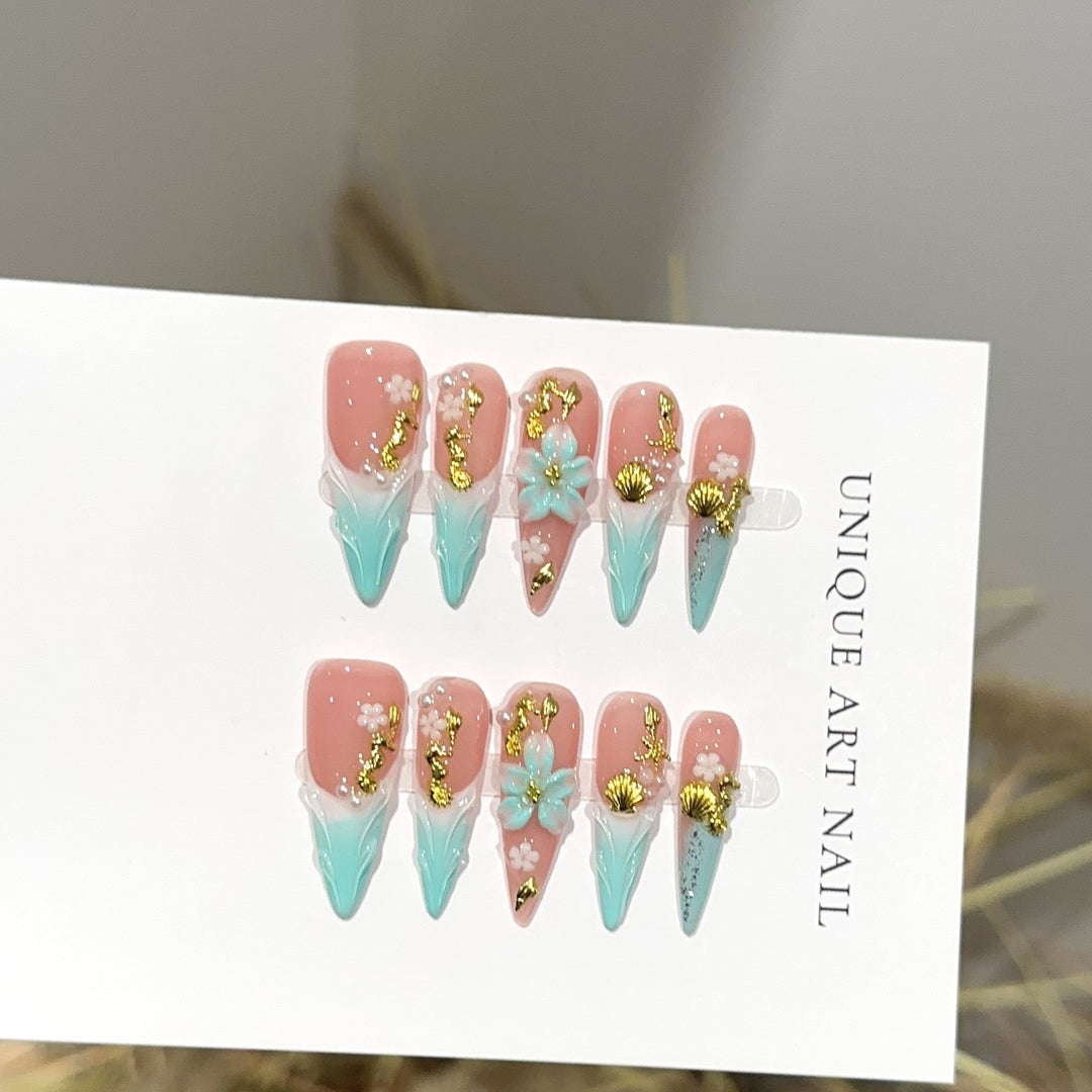 Decorative Press-On Nail Set