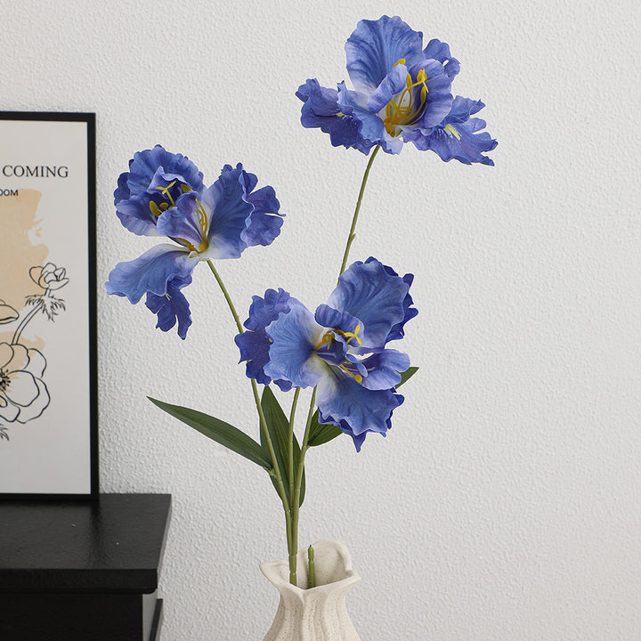Artificial flower branch with lifelike details