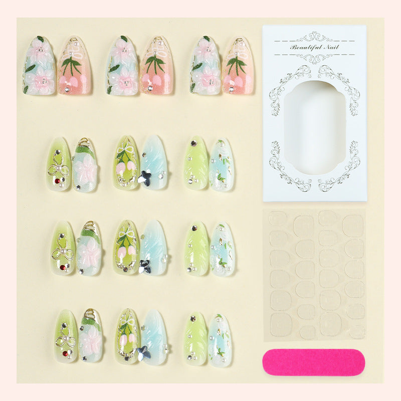 Floral Articulated Press-On Nail Set Kalsten