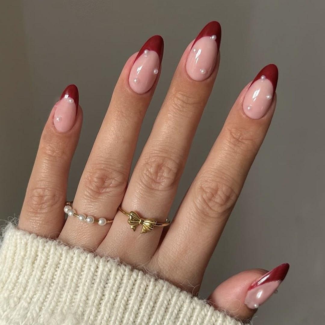 Artificial nail set with glamorous accents and elegant tips Kalsten