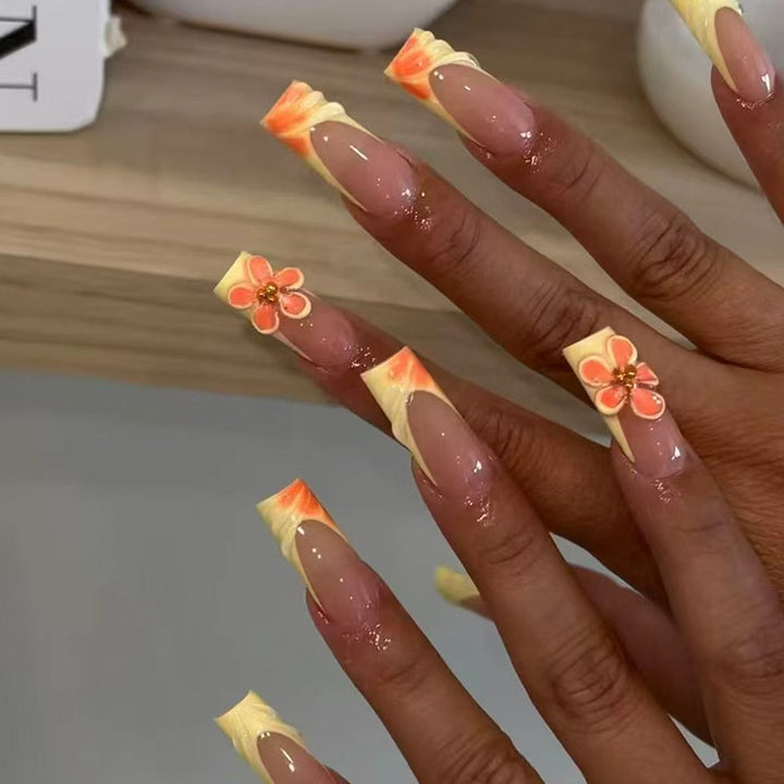 Creative Floral Press-On Nail Art Kalsten