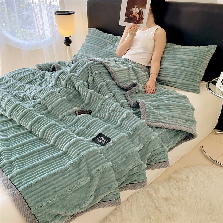 Women's Cozy Ribbed Sherpa Blanket